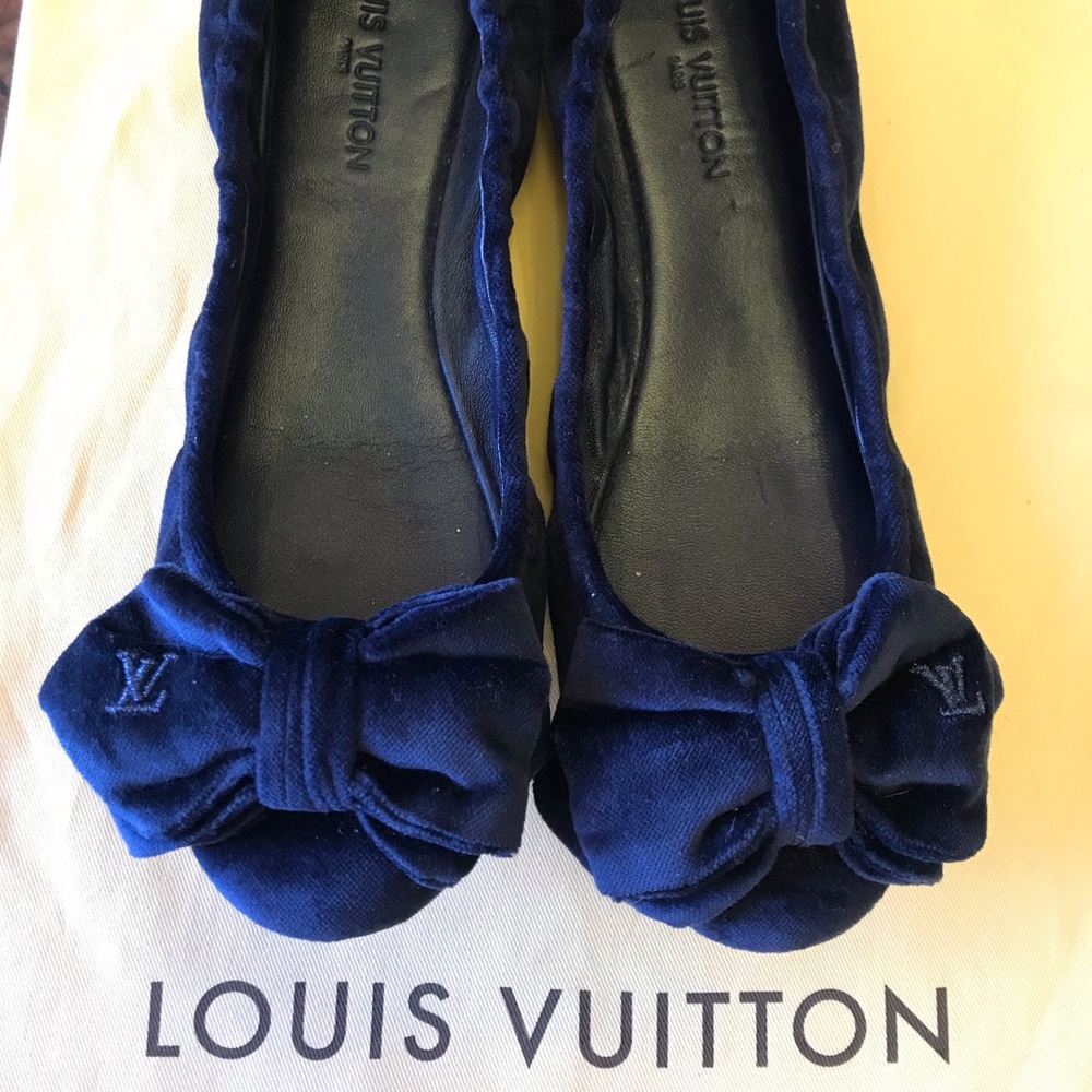 Louis Vuitton luxury blue suede flats.